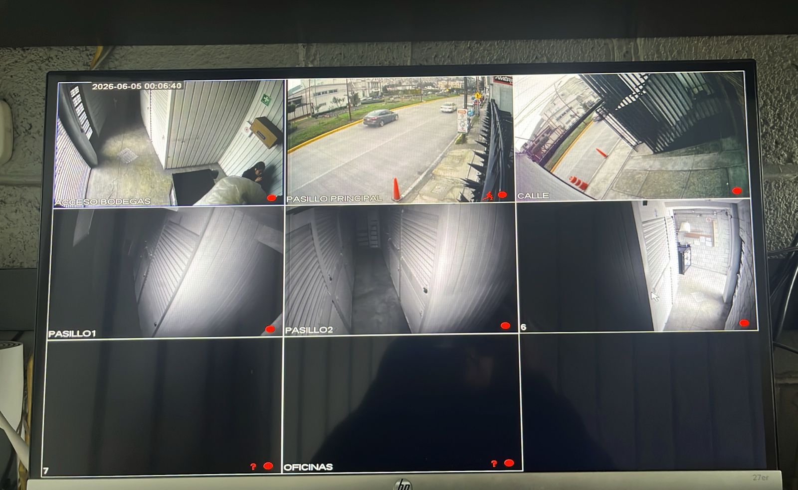 Monitor de cámaras CCTV en vivo